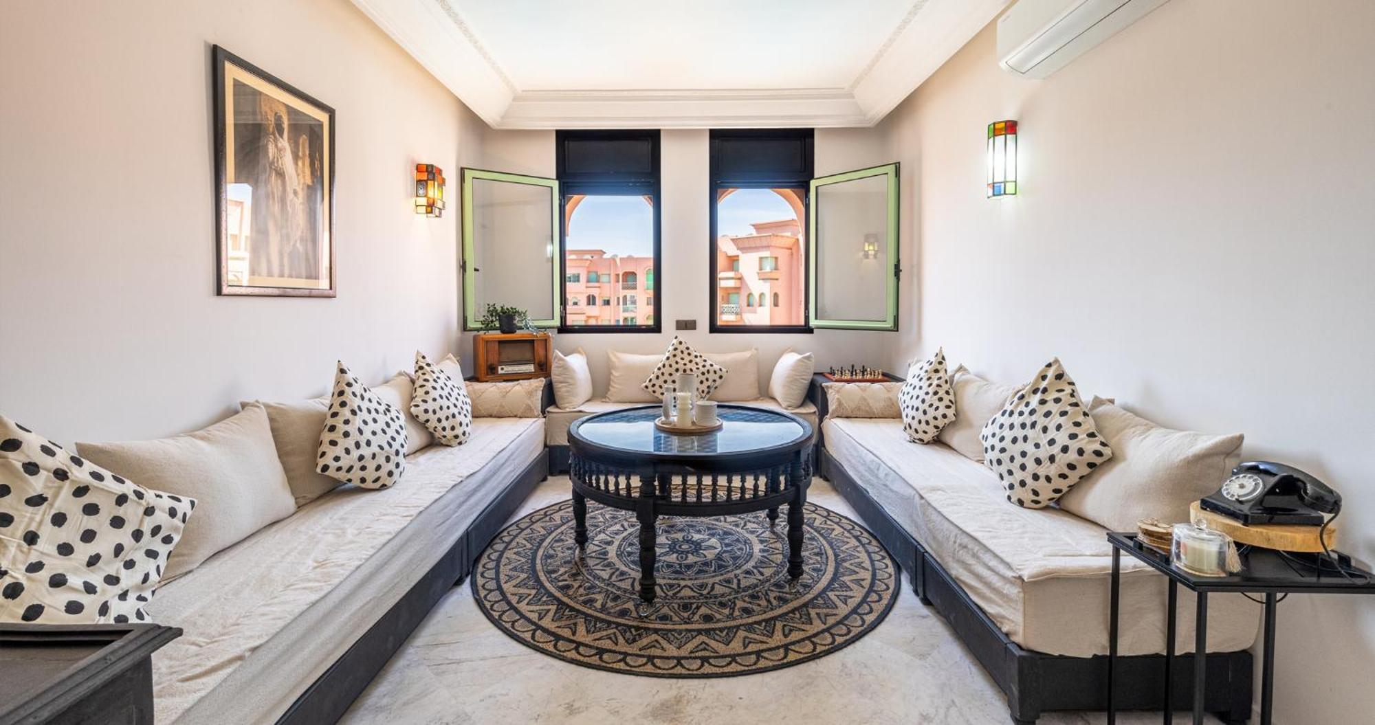 شقة Charming 2-Bed Oasis Pool View مراكش المظهر الخارجي الصورة